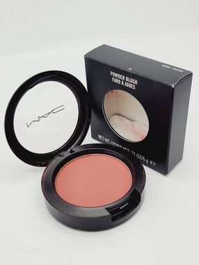 Burnt Pepper Mac Matte Powder Blush Dirty Tangerine Brand New in Box Authentic